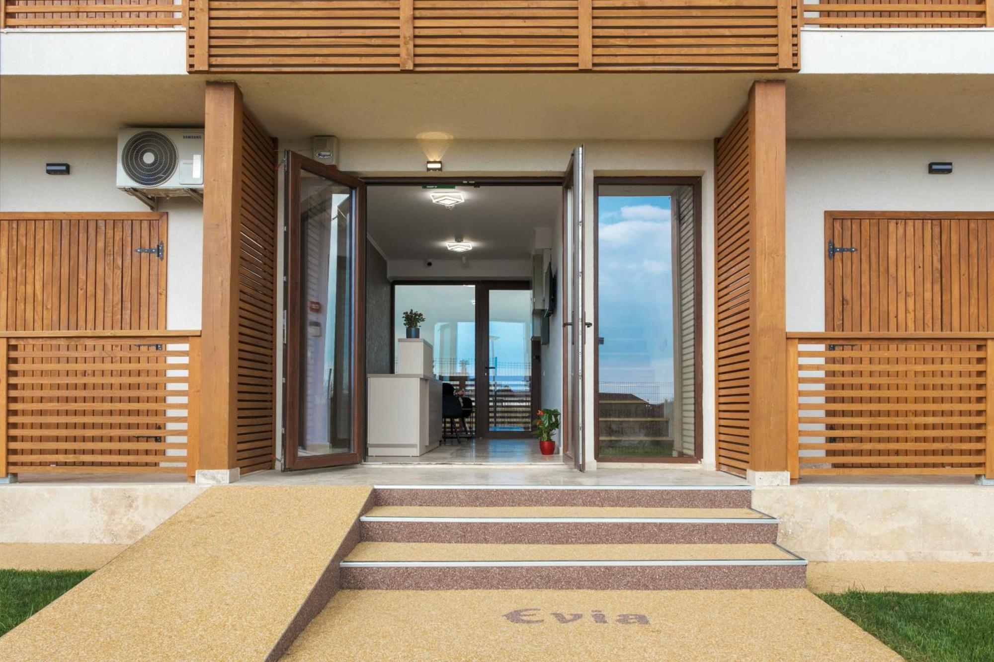 Pensiunea Evia Corbu Корбу Экстерьер фото